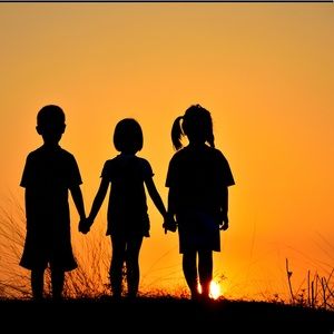 Meet your Posher, Ivis